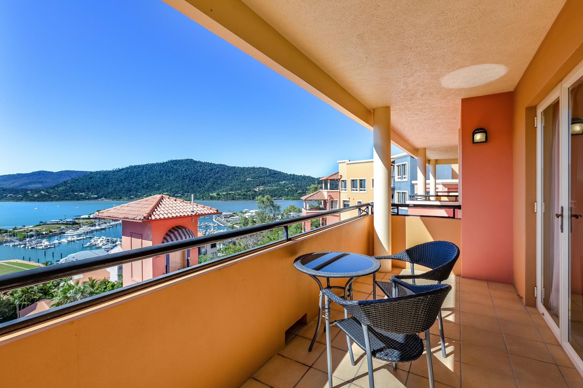 Martinique Whitsunday Resort Airlie Beach Exterior foto